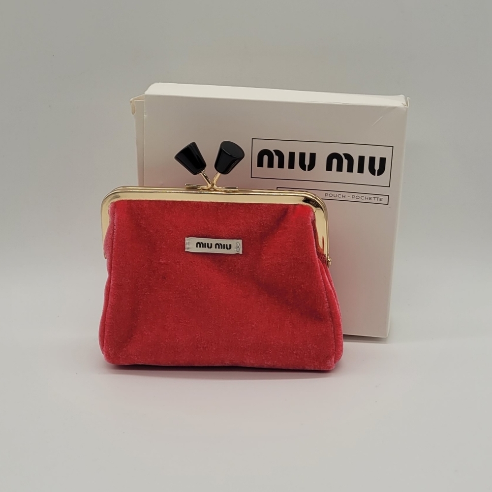 Miu Miu Pink/Red Velvet Pouch/ Pochette /Coin Purse with Kisslock